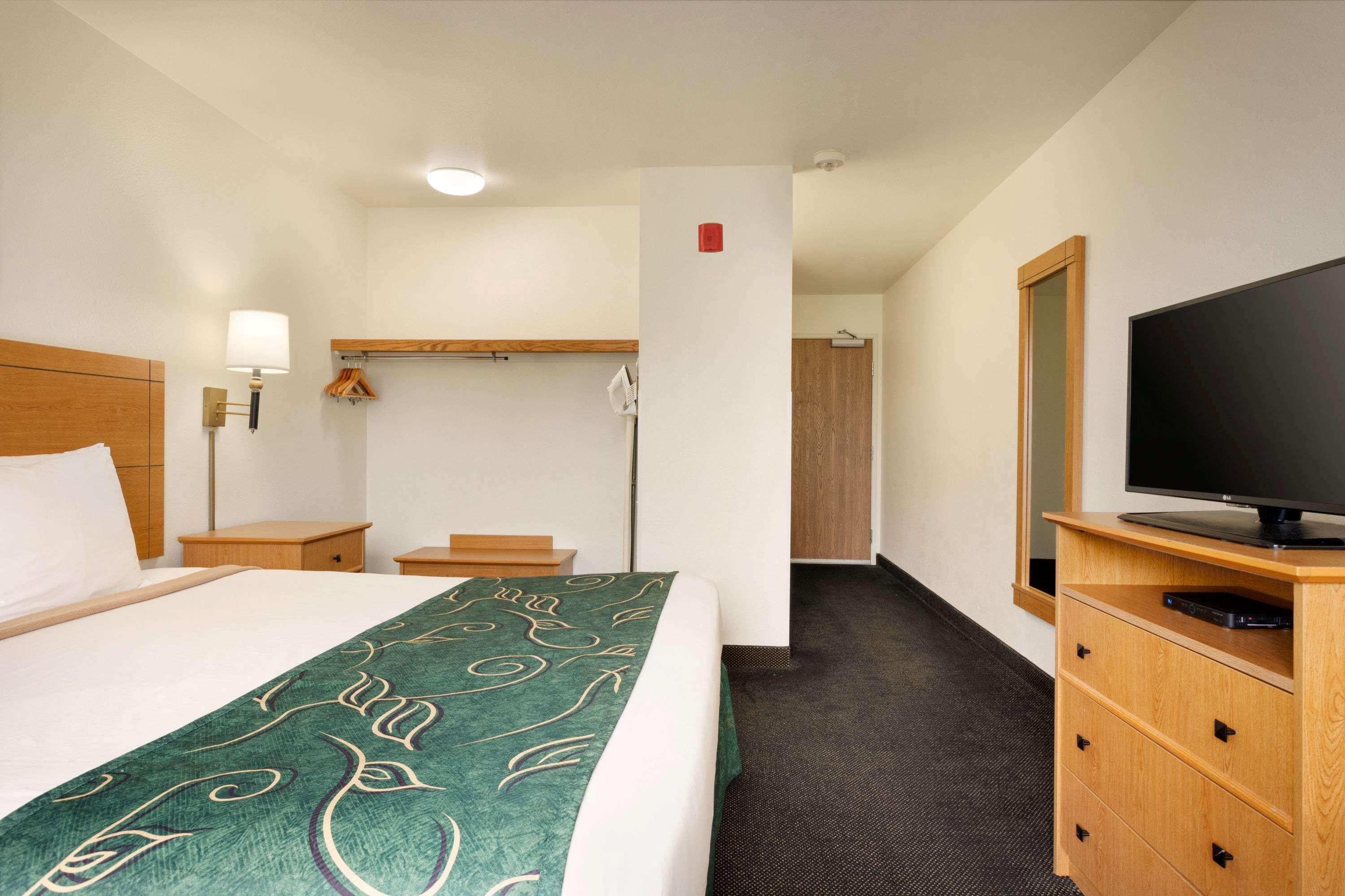 Travelodge By Wyndham Marysville Екстериор снимка