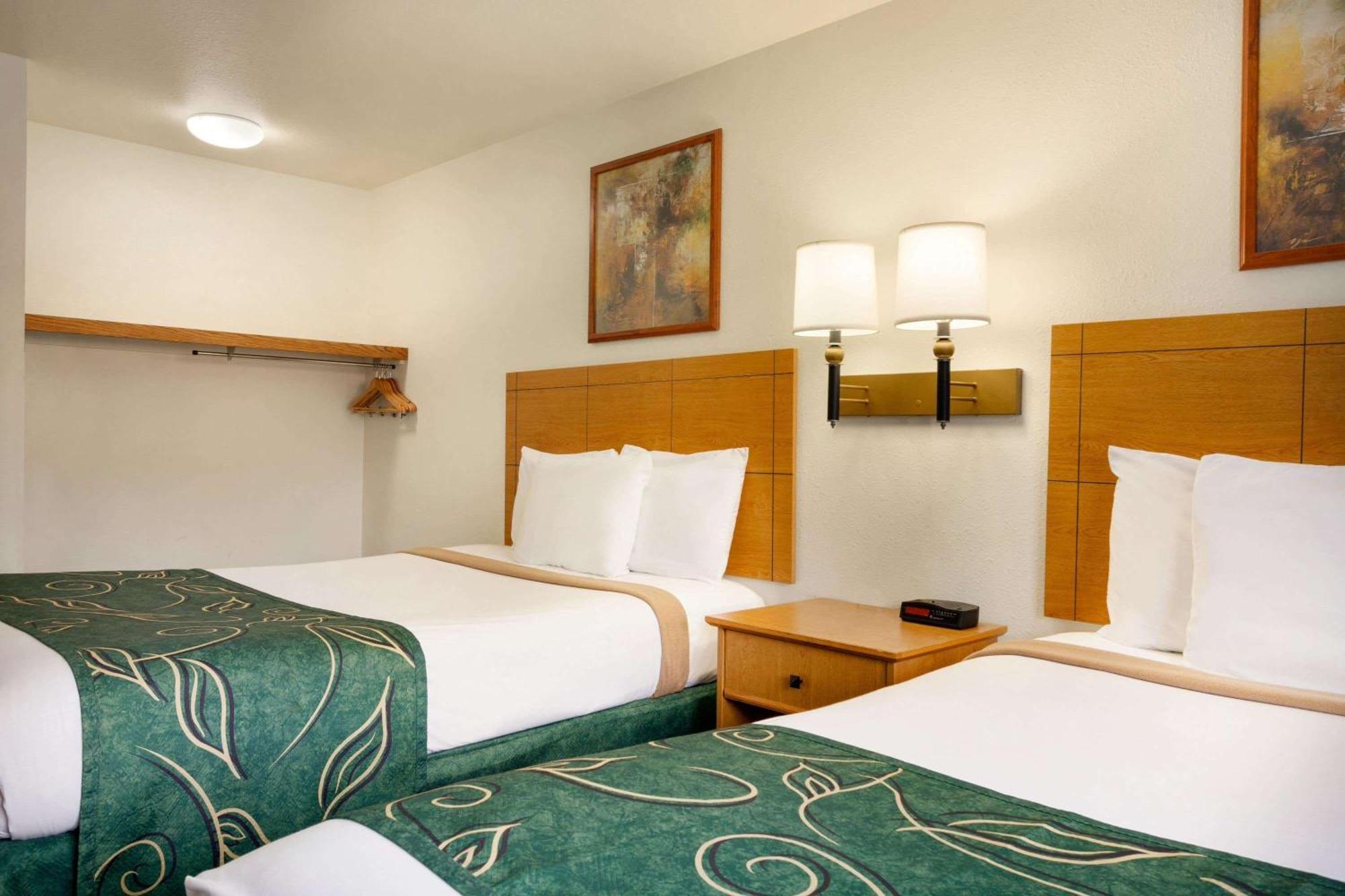 Travelodge By Wyndham Marysville Екстериор снимка